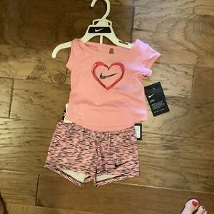 Nike dry two piece set